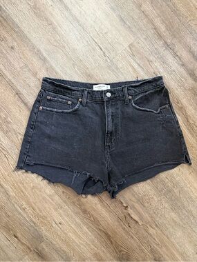 Abercrombie & Fitch • Curve Love High Rise Black Denim Shorts